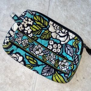 SALE! Retired Vera Bradley small cosmetic bag